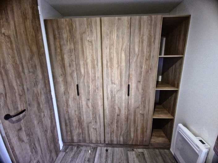 2. Schlafzimmer, Kleiderschrank